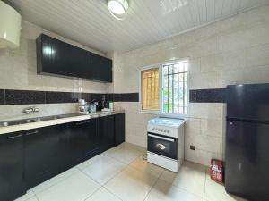 Η κουζίνα ή μικρή κουζίνα στο Ornano Home