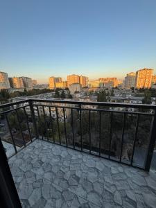 Μπαλκόνι ή βεράντα στο Smart Dom Apartments Baku