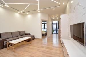 Et opholdsområde på beautyful house with garden