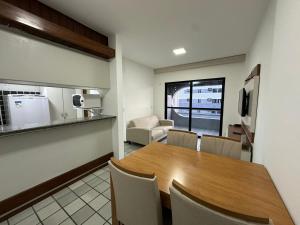 Η κουζίνα ή μικρή κουζίνα στο Recife Flat Service Boa Viagem - 6 pessoas