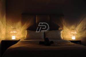 Ένα ή περισσότερα κρεβάτια σε δωμάτιο στο Dorsett Hartamas KL, Bathtub Smart TV & WiFi