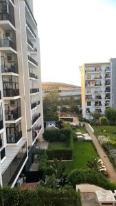 Το κτήριο όπου στεγάζεται  το διαμέρισμα