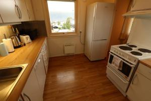 Kuchyň nebo kuchyňský kout v ubytování Close to city center, 1.2 km, 1-bedroom, nice view