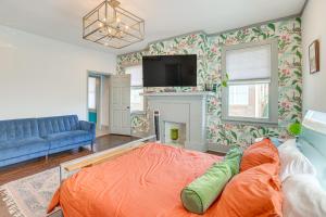 Letto o letti in una camera di 2 Mi to Dtwn Stylish Urban Retreat in Birmingham