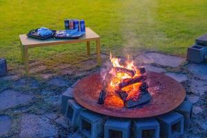 Gril dostupný pro hosty v penzionu