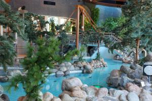 Bazén v ubytování Finlandia Hotel Imatran Kylpylä Spa nebo v jeho okolí