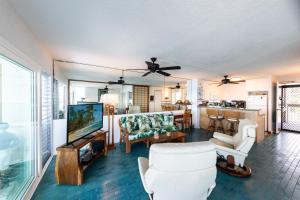 Posezení v ubytování Alii Villas #232 condo