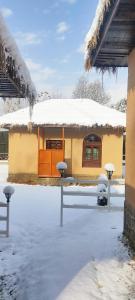 Kulube cottages and restaurant v zimě