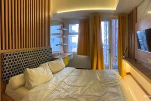 Una cama o camas en una habitación de Vida view apartment