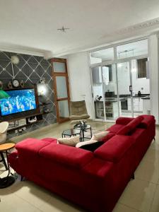 Imagen de la galería de Beautiful apartment in front of Playce Palmeraie Faya, en Abiyán