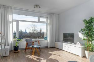 Μια τηλεόραση ή/και κέντρο ψυχαγωγίας στο Groningen Centrum gratis parkeren