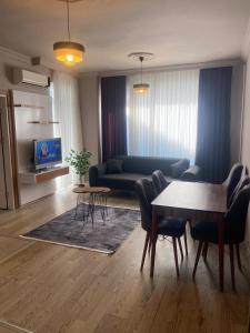 Χώρος καθιστικού στο Lori hotels