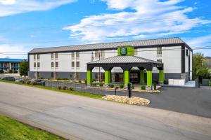 a rendering of the front of a hotel at Quality Inn I-81 Exit 23 in Bulls Gap