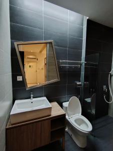 Ένα μπάνιο στο The Ardens Hotel - Danga Bay, Johor Bahru - Formerly Known As Zoom Inn Hotel +13 φωτογραφίες