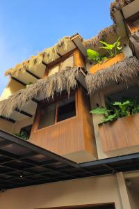 Bangunan di mana terletaknya hotel