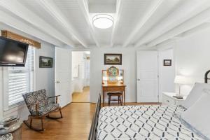 Et tv og/eller underholdning på Xander Haus - Monthly Rental