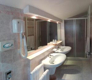 Koupelna v ubytování Hotel Umbra