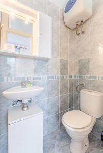 Ένα μπάνιο στο Apartment Matko +19 φωτογραφίες