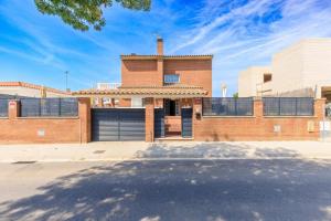 Budova, kde se prázdninový dům nachází