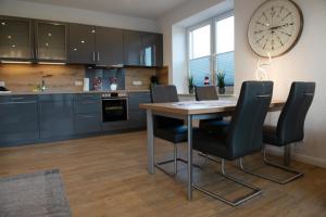 Η κουζίνα ή μικρή κουζίνα στο Deichstübchen unten