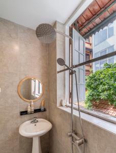 Un baño de Sereno Westlake Homestay