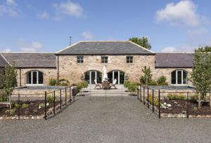 Hoone, kus puhkemaja asub