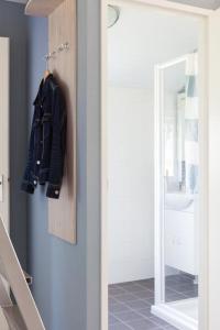 Koupelna v ubytování Strand49 Glamping Sint Maartenszee