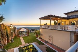 Galeriebild der Unterkunft Luxury Villa Forte dei Marmi I Gym & View in Strettoia