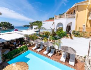 Πισίνα στο ή κοντά στο Bianco Resort