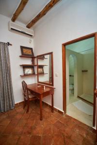 Фотография из галереи Ornella House Resort: Spacious 5-Bed Villa in Tropical Malindi в Малинди