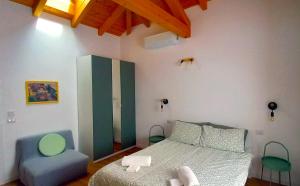 Ένα ή περισσότερα κρεβάτια σε δωμάτιο στο Adda River Tower Room