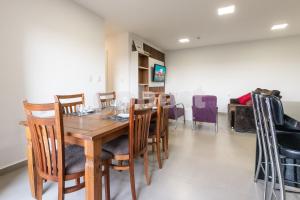 Posezení v ubytování Cozy 2 Br In Ciudad Del Este