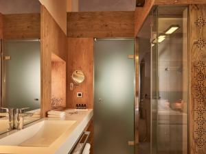 Koupelna v ubytování Domus Renier Boutique Hotel