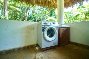 Фотография из галереи Ornella House Resort: Spacious 5-Bed Villa in Tropical Malindi в Малинди