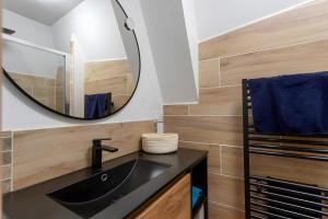 Koupelna v ubytování Maison Melville - Gestas + 13 fotografií