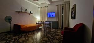 Μια τηλεόραση ή/και κέντρο ψυχαγωγίας στο Mugello, vicino lago, Outlet +13 φωτογραφίες