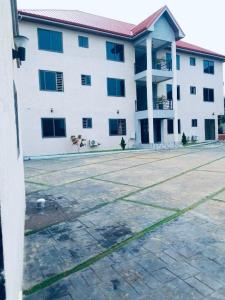 Gallery image of Dominion Luxury Apartments in Trofwi