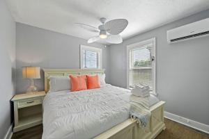 Ένα ή περισσότερα κρεβάτια σε δωμάτιο στο Cozy home with perfect central location