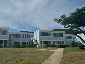 Galeriebild der Unterkunft Sapphire Beach- Island time! in East End