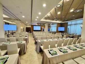 Konferenční prostory v ubytování Sercotel Las Artes Pinto