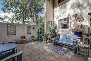 Gallery image of 2 Bedroom 2 Bath Club Villa in Franklintown