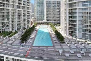 Πισίνα στο ή κοντά στο Lavish Condo Breathtaking Views +25 φωτογραφίες
