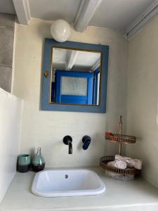 Koupelna v ubytování Vorino house + 12 fotografií