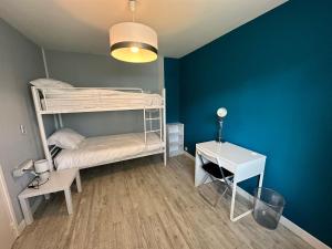 Postel nebo postele na pokoji v ubytování Spacieuse et agréable à séjourner