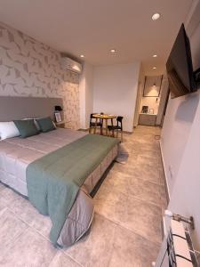 Μια τηλεόραση ή/και κέντρο ψυχαγωγίας στο De cara al mar