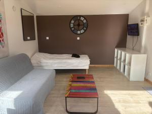 Gallery image of Studio 4 personnes 3 lits Thionville Wifi Parking in Thionville