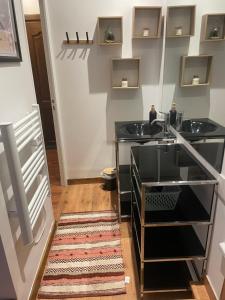 Η κουζίνα ή μικρή κουζίνα στο Appartement champenois