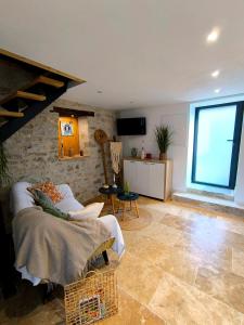 Posezení v ubytování Gîte Casa Liã + 21 fotografií