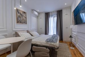 Μια τηλεόραση ή/και κέντρο ψυχαγωγίας στο Maison No 23