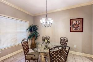 Χώρος καθιστικού στο North Shore Place 207
